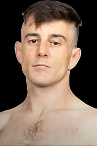 Ryan 'Ravishing' Gray